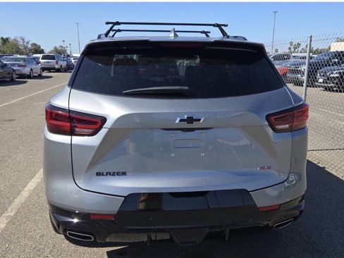 Used 2024 Chevrolet Blazer RS w/ Driver Confidence II Package image 4