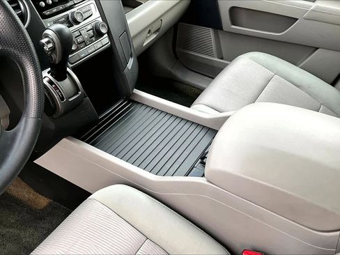 Used 2015 Honda Pilot EX image 16