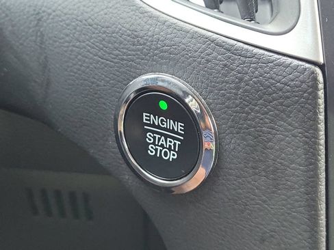 Used 2024 Ford Edge SEL AWD/4WD image 18