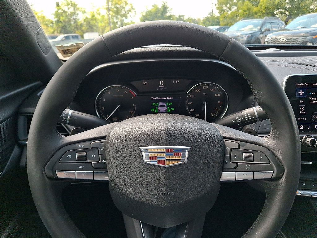 Used 2023 Cadillac CT4 Luxury w/ Cold Weather Package AWD/4WD image 18