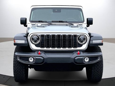 Used 2024 Jeep Wrangler Rubicon w/ Safety Group image 3