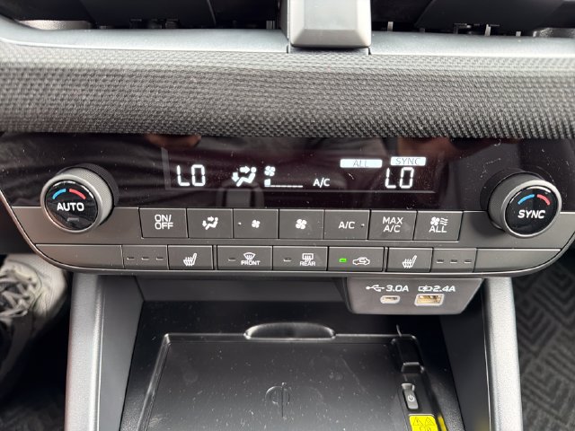 New 2026 Subaru Outback Limited AWD/4WD image 14