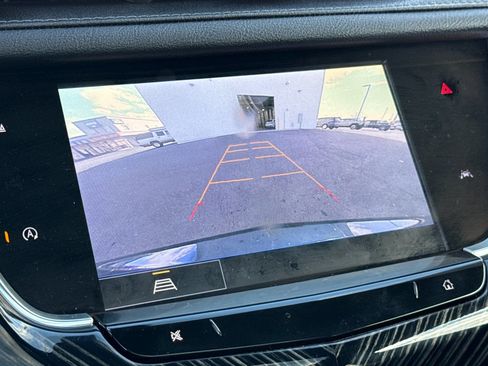 Used 2024 Cadillac XT6 Premium Luxury image 24