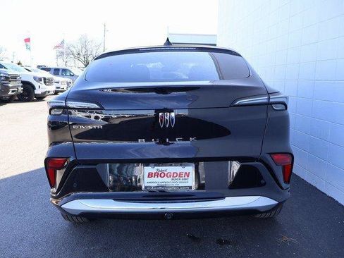 New 2026 Buick Envista Avenir image 6