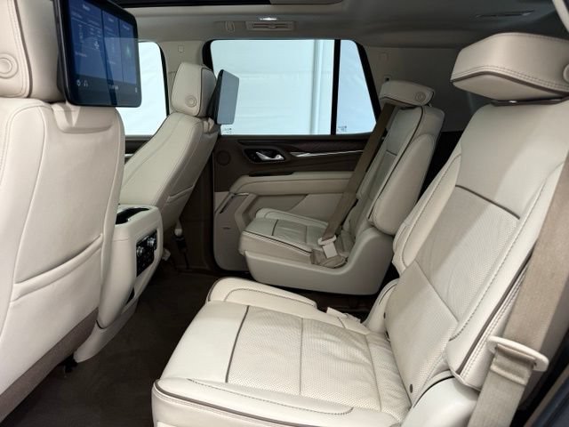 Used 2021 GMC Yukon Denali w/ Denali Ultimate Package AWD/4WD image 20