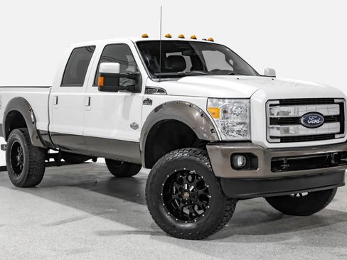 Used 2016 Ford F350 King Ranch w/ Snow Plow Prep Package image 4