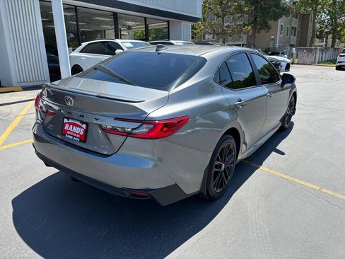 Used 2025 Toyota Camry SE w/ Multimedia Upgrade Package AWD/4WD image 7
