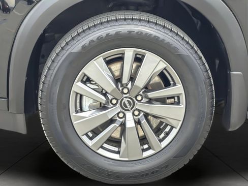 Used 2025 Nissan Pathfinder S image 26