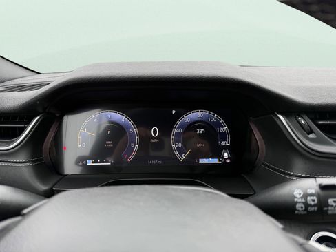 Used 2024 Jeep Grand Cherokee L Laredo image 23