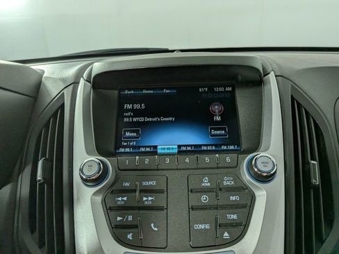 Used 2015 Chevrolet Equinox LT FWD image 16