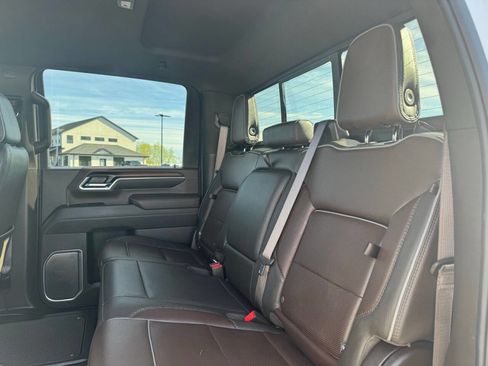 Used 2025 GMC Sierra 3500 Denali AWD/4WD image 30