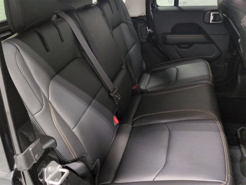 Used 2025 Jeep Wrangler Sahara w/ Safety Group image 21