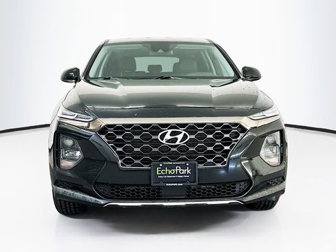 Used 2019 Hyundai Santa Fe SE AWD/4WD image 2