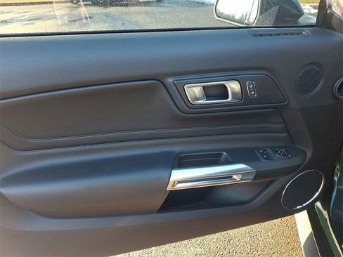 Used 2019 Ford Mustang Bullitt w/ Bullitt Electronics Package image 11