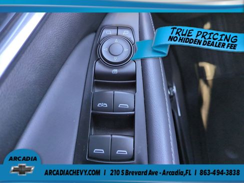 Certified 2023 Buick Enclave Essence FWD image 24