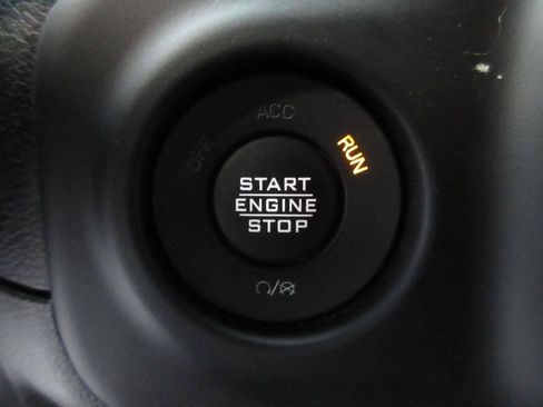 Used 2021 Jeep Wrangler Unlimited Sahara w/ LED Lighting Group AWD/4WD image 25
