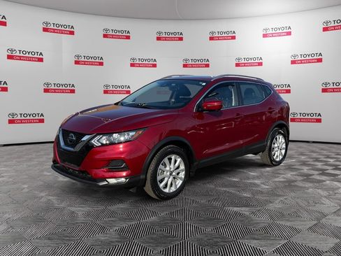 Used 2022 Nissan Rogue Sport SV w/ Technology Package image 7