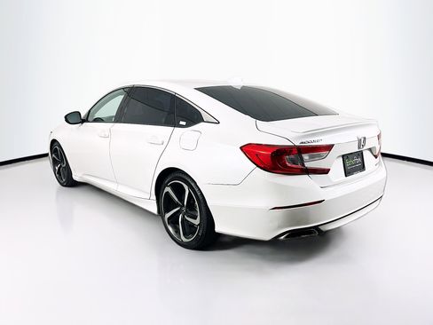 Used 2018 Honda Accord Sport image 5