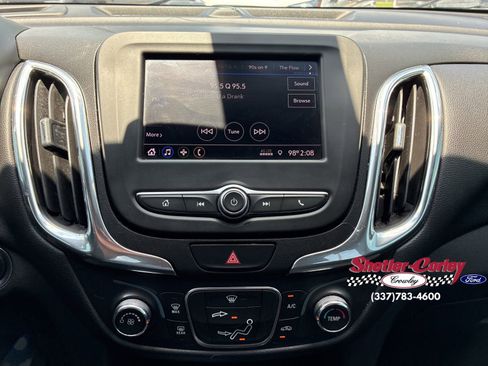 Used 2020 Chevrolet Equinox LT FWD image 18