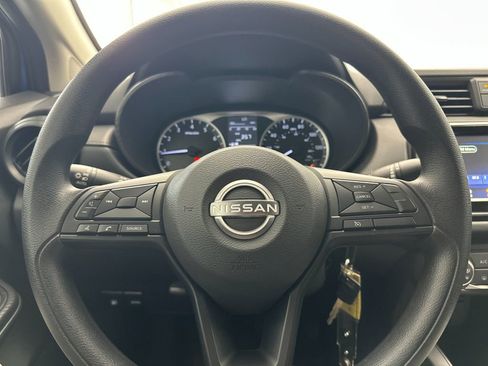 Used 2023 Nissan Versa S w/ Electronics Package image 20