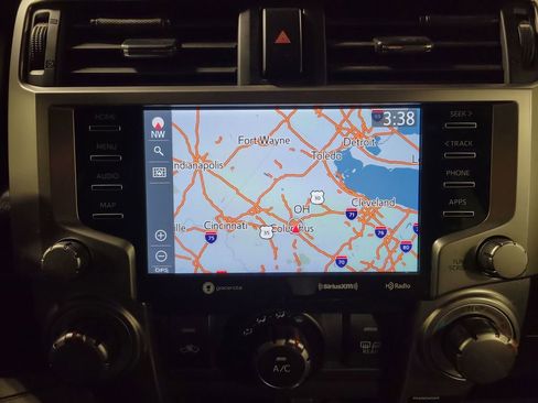 Used 2020 Toyota 4Runner SR5 image 19