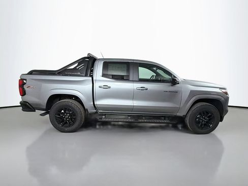 New 2026 Chevrolet Colorado Z71 w/ Midnight Edition AWD/4WD image 4