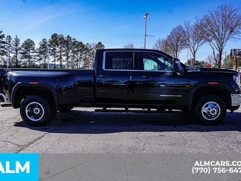 Used 2021 GMC Sierra 3500 SLE w/ SLE Value Package image 10