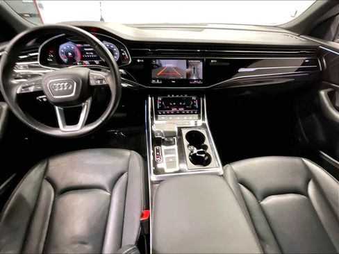Used 2020 Audi Q8 Premium Plus w/ Premium Plus Package image 16