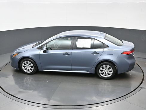 Used 2024 Toyota Corolla LE FWD image 35