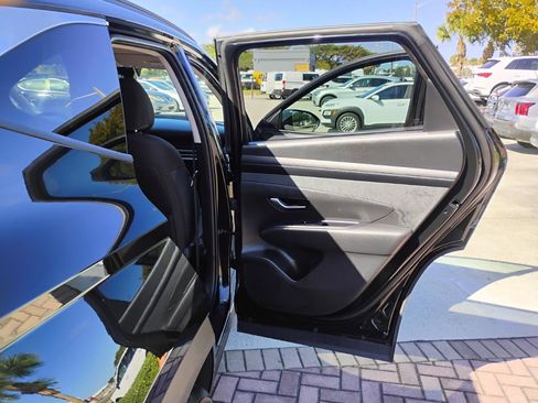 Used 2025 Hyundai Tucson SEL image 32