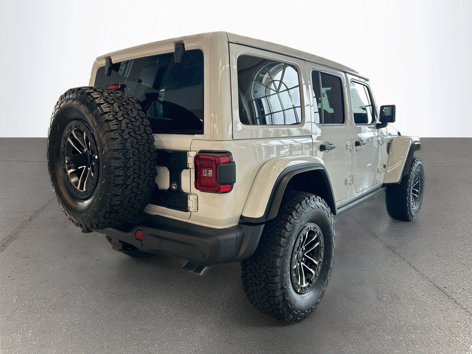 New 2027 Jeep Wrangler Unlimited Rubicon 392 AWD/4WD image 4