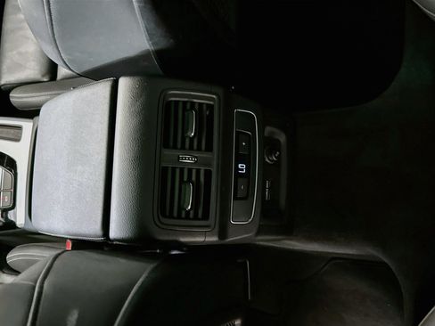 Used 2025 Audi Q5 2.0T Premium AWD/4WD image 28