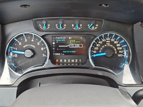 Used 2014 Ford F150 XLT w/ Equipment Group 302A Luxury image 22