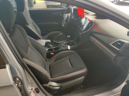 Used 2019 Subaru Impreza 2.0i Sport AWD/4WD image 16
