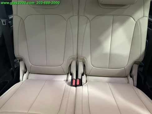 Used 2022 Jeep Grand Cherokee L Limited AWD/4WD image 30