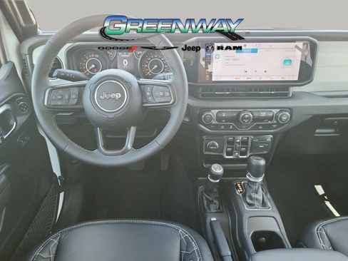 New 2025 Jeep Gladiator Sport image 12