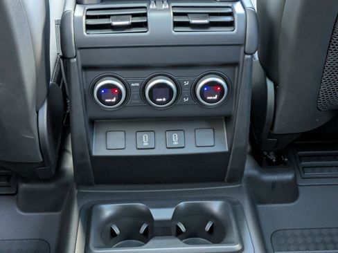Used 2026 Land Rover Defender 130 S image 30