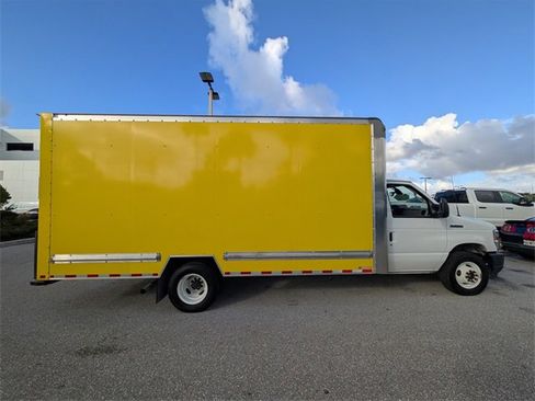Used 2023 Ford E-350 and Econoline 350 Super Duty w/ Driver's Safety Package image 14