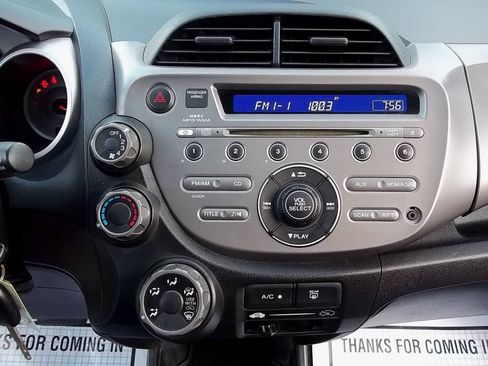 Used 2010 Honda Fit Sport image 19