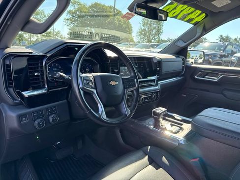 Used 2023 Chevrolet Silverado 1500 LTZ w/ Z71 Off-Road Package AWD/4WD image 18