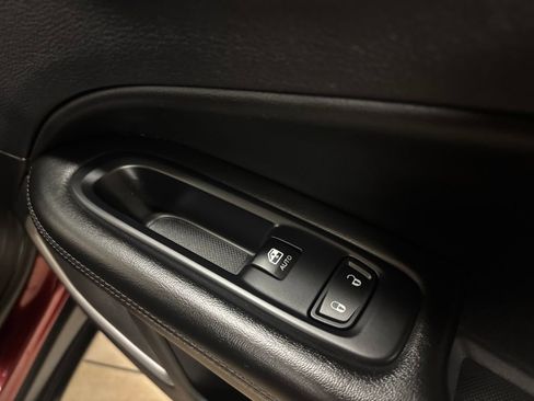 Used 2021 Jeep Compass Latitude AWD/4WD image 27