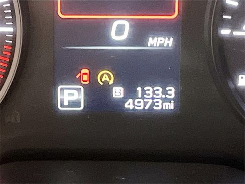 Used 2025 Subaru Impreza 2.0i image 12