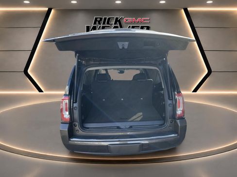Used 2020 GMC Yukon XL Denali AWD/4WD image 30