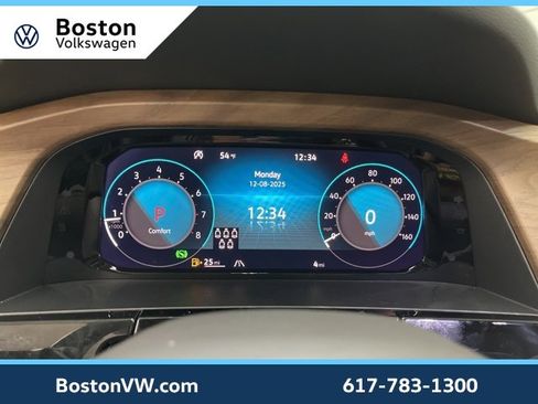 New 2026 Volkswagen Atlas SE image 14