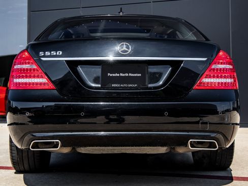 Used 2011 Mercedes-Benz S 550 image 7