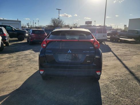 Used 2019 Mitsubishi Eclipse Cross LE image 28