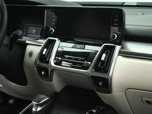 Used 2023 Kia Sorento S w/ Panoramic Sunroof Package FWD image 64