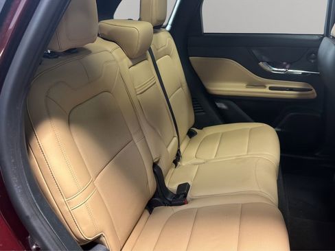 Used 2021 Lincoln Corsair Reserve AWD/4WD image 20