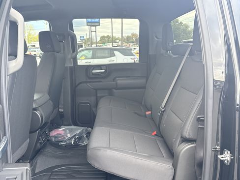 New 2026 GMC Sierra 2500 Pro w/ Convenience Package image 12