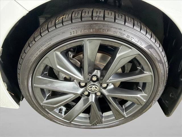 Used 2025 Toyota Corolla SE FWD image 11